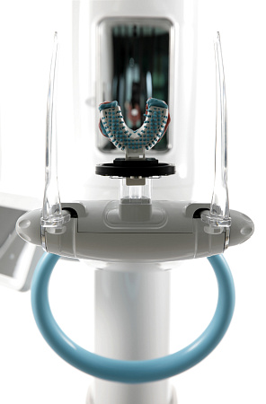 Ray RAYSCAN RCT700 SC (20x20) – Дентальный томограф с цефалостатом, зона сканирования 3D 20х20 см