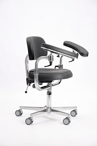 Мedergostuehle Элит Плюс – Стул с полукруглыми локтями