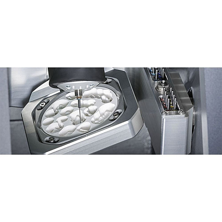 VHF K5+ - 5-осная фрезерная машина для сухой обработки, с ионизатором и зажимом без инструмента, цифровое управление